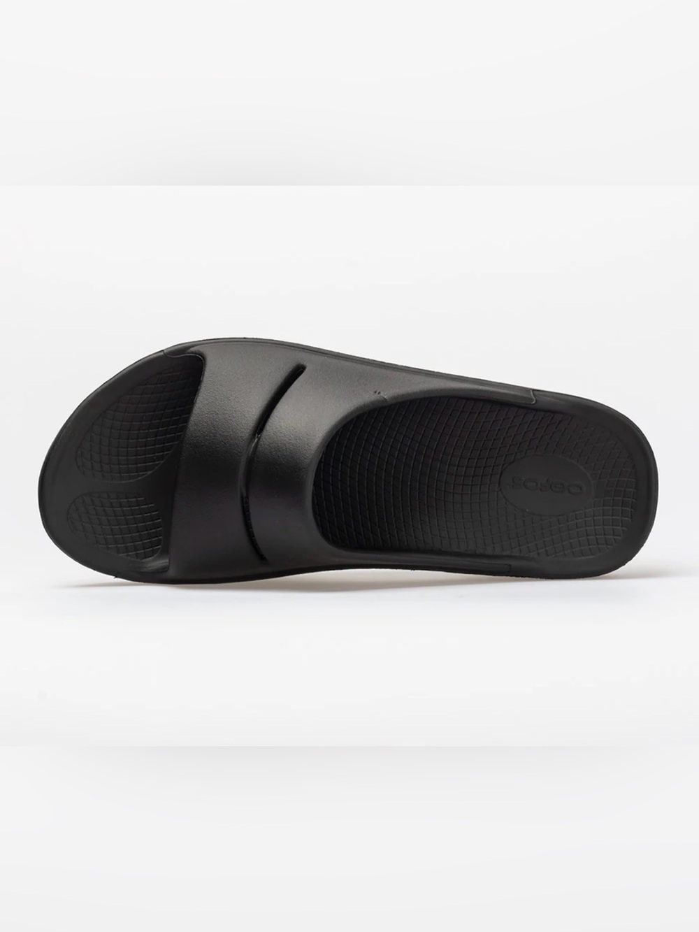 OOFOS OOahh slip on black sandals women’s 6 men’s 4